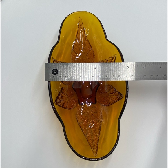 Vintage Indiana Glass Amber Leaf Pattern Candy Dish Mid Century Fall Leaf - Picture 8 of 9